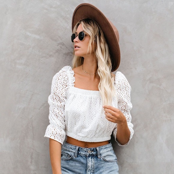 | vici • katie cotton eyelet ruffle crop top • large | - Picture 4 of 6